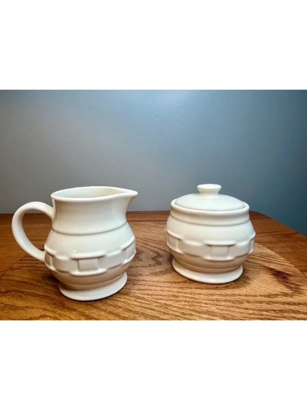 Longaberger Woven Traditions Ivory Sugar and Creamer Set